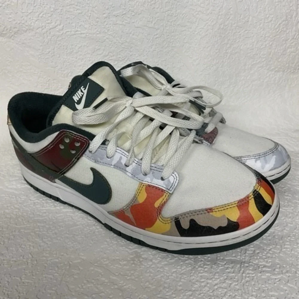 Nike‎ Dunk Low SE Sail Multi Camo Lace Up Sneakers Men 11 Vietnam Fabric/Leather